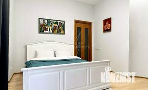 4-к квартира, на длительный срок, 220м2, 4/5 этаж