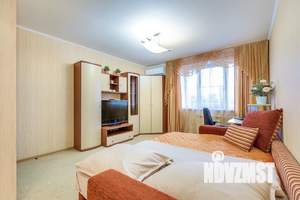 1-к квартира, посуточно, 40м2, 1/1 этаж
