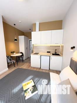 Студия квартира, посуточно, 18м2, 1/6 этаж