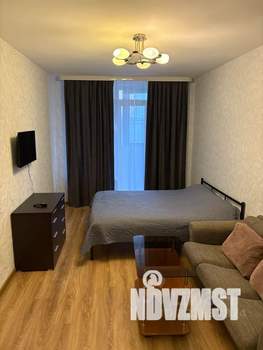 Студия квартира, посуточно, 43м2, 8/22 этаж