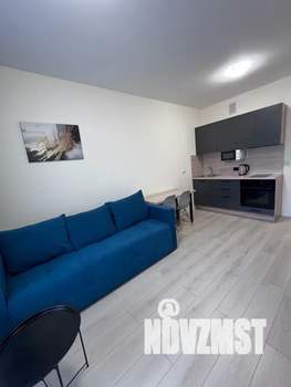 Студия квартира, посуточно, 25м2, 6/13 этаж