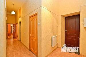 2-к квартира, посуточно, 69м2, 4/4 этаж