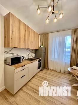 1-к квартира, посуточно, 35м2, 4/20 этаж
