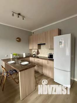 Студия квартира, посуточно, 32м2, 2/3 этаж