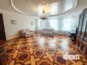 4-к квартира, на длительный срок, 145м2, 6/6 этаж