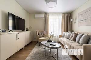 1-к квартира, посуточно, 62м2, 1/1 этаж