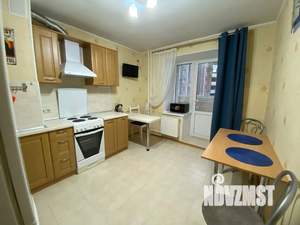 1-к квартира, посуточно, 40м2, 6/15 этаж