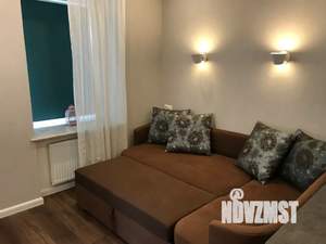 Студия квартира, посуточно, 28м2, 1/4 этаж