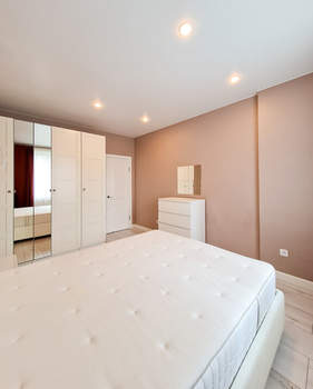 1-к квартира, на длительный срок, 43м2, 4/25 этаж