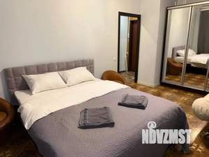 1-к квартира, посуточно, 40м2, 1/1 этаж