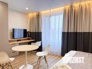 Студия квартира, посуточно, 36м2, 5/10 этаж
