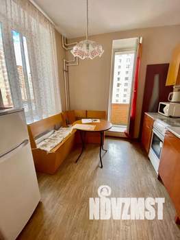 1-к квартира, посуточно, 36м2, 6/23 этаж