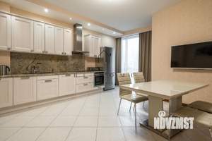 2-к квартира, на длительный срок, 135м2, 3/8 этаж