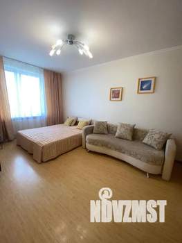 1-к квартира, посуточно, 37м2, 15/25 этаж