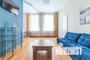 1-к квартира, посуточно, 53м2, 2/5 этаж