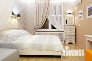 1-к квартира, посуточно, 42м2, 1/1 этаж