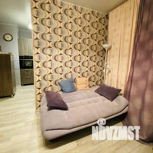 1-к квартира, посуточно, 42м2, 18/24 этаж