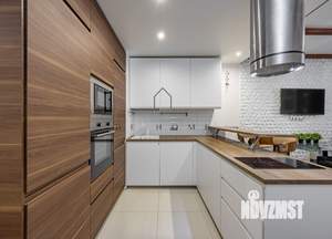 3-к квартира, на длительный срок, 97м2, 2/9 этаж