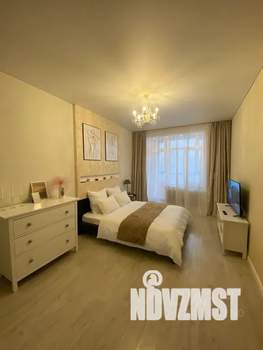 2-к квартира, посуточно, 68м2, 4/21 этаж