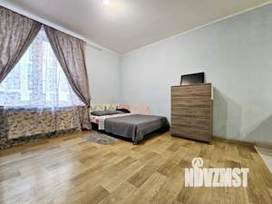 Студия квартира, посуточно, 33м2, 2/10 этаж