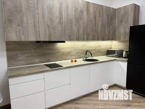 2-к квартира, посуточно, 89м2, 1/1 этаж