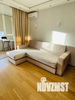 Студия квартира, посуточно, 29м2, 16/24 этаж