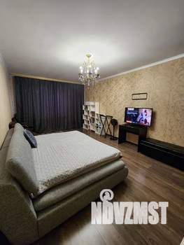 2-к квартира, посуточно, 77м2, 7/10 этаж