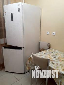 2-к квартира, посуточно, 37м2, 24/25 этаж