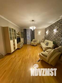 4-к квартира, посуточно, 102м2, 3/5 этаж