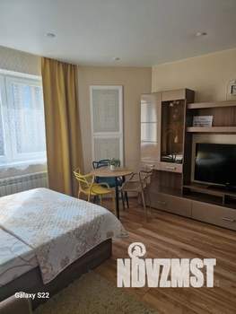 Студия квартира, посуточно, 25м2, 10/20 этаж