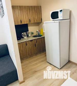 Студия квартира, посуточно, 29м2, 4/20 этаж