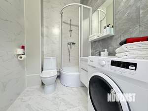 Студия квартира, посуточно, 29м2, 1/5 этаж