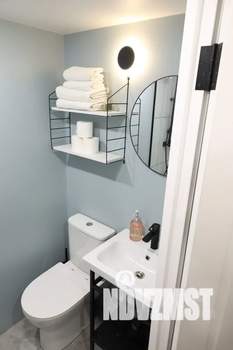 Студия квартира, посуточно, 14м2, 3/5 этаж