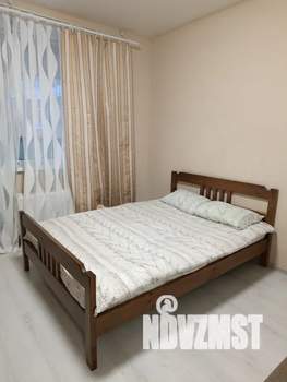 Студия квартира, посуточно, 25м2, 10/24 этаж