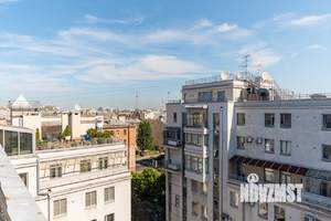 5-к квартира, на длительный срок, 194м2, 6/10 этаж