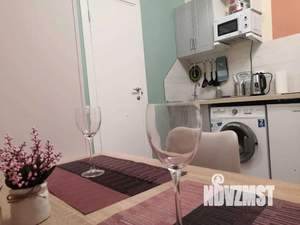 Студия квартира, посуточно, 18м2, 1/4 этаж