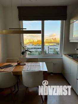 1-к квартира, посуточно, 42м2, 7/18 этаж