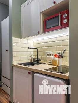 Студия квартира, посуточно, 13м2, 2/4 этаж