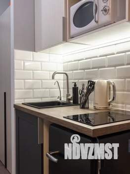 Студия квартира, посуточно, 14м2, 1/5 этаж