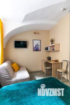 Студия квартира, посуточно, 15м2, 1/4 этаж