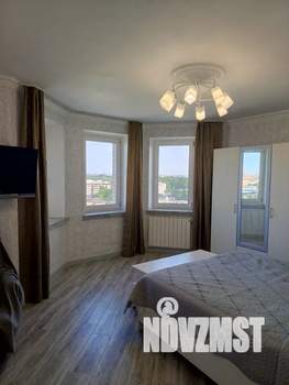 1-к квартира, посуточно, 40м2, 15/16 этаж