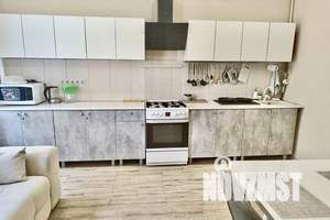 2-к квартира, посуточно, 70м2, 2/6 этаж