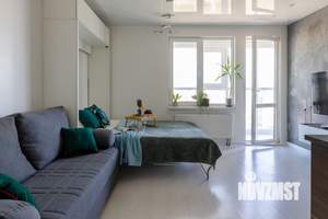 Студия квартира, на длительный срок, 35м2, 17/18 этаж