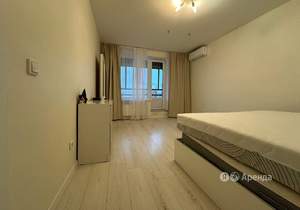 1-к квартира, на длительный срок, 38м2, 27/28 этаж