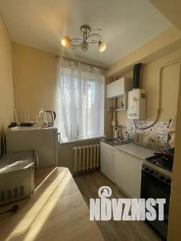 1-к квартира, посуточно, 33м2, 3/3 этаж