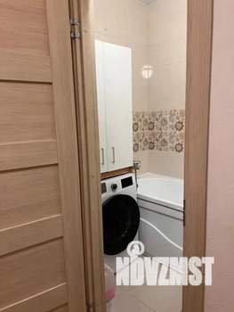 1-к квартира, посуточно, 33м2, 9/25 этаж