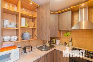 3-к квартира, посуточно, 64м2, 2/9 этаж