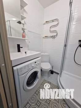 Студия квартира, посуточно, 31м2, 1/5 этаж