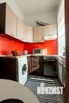 1-к квартира, посуточно, 42м2, 5/5 этаж