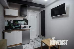 1-к квартира, посуточно, 12м2, 1/1 этаж